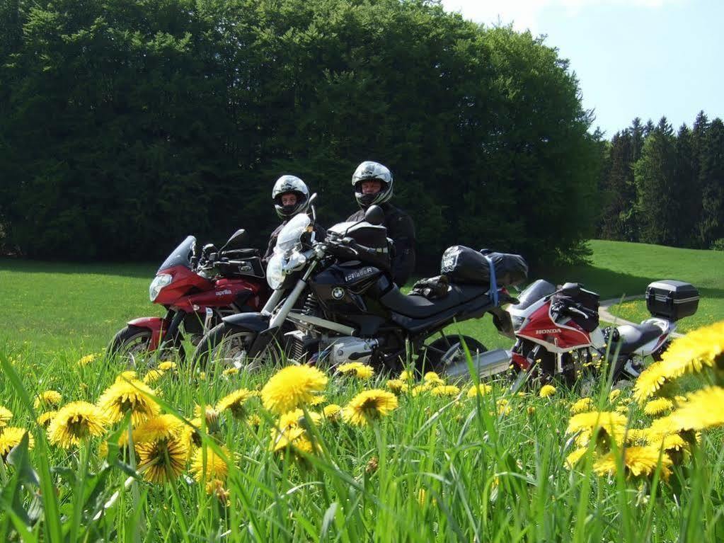Hotel Zur Post Schönberg Esterno foto